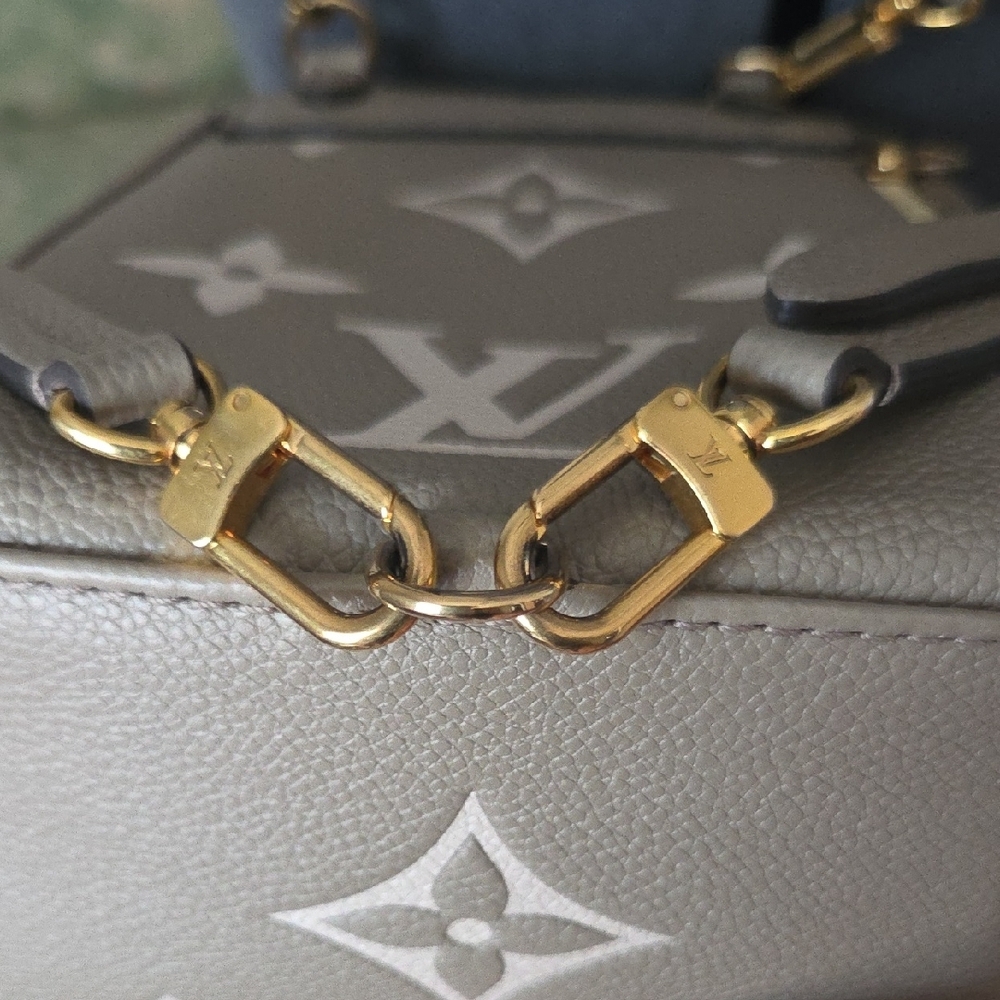 Louis Vuitton Mini Backpack - Picture 12 of 14